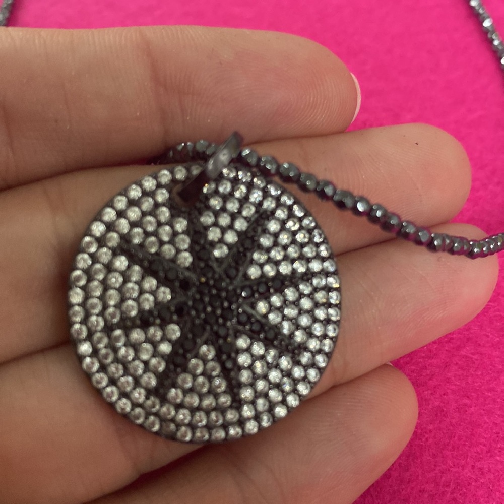 Necklace - Picture 3 of 4